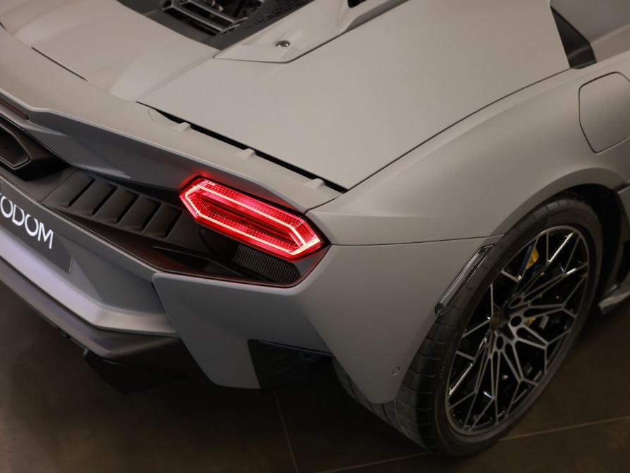 Lamborghini Temerario Москва  - изображение 11