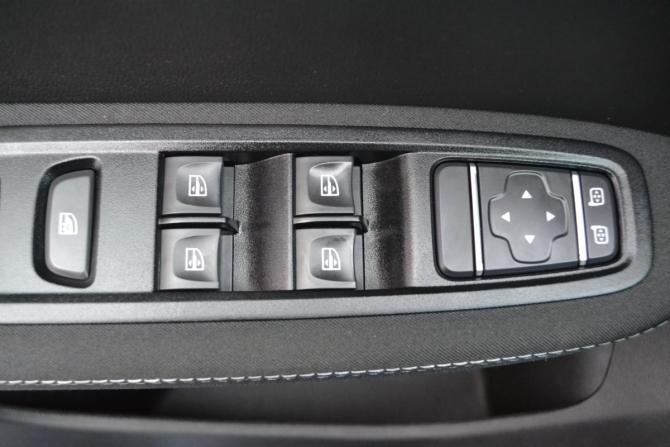Renault Arkana I с пробегом 2019 года, цена 1 850 000 рублей, 45888 км, внедорожник, Автокод Объявления