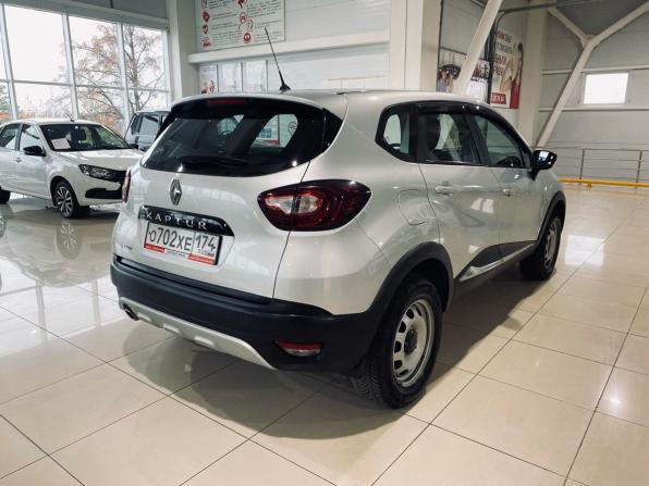 Renault Kaptur I с пробегом 2017 года, цена 1 550 000 рублей, 83000 км, внедорожник, Автокод Объявления