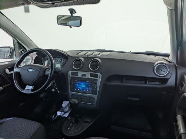 Ford Fusion I Рестайлинг с пробегом 2012 года, цена 800 000 рублей, 111925 км, хэтчбек, Автокод Объявления