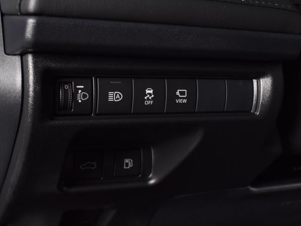 Toyota Camry IX (XV80) China Market с пробегом 2025 года, цена 4 434 995 рублей, 11 км, седан, Автокод Объявления