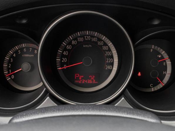 Kia Magentis II Рестайлинг с пробегом 2009 года, цена 815 000 рублей, 234355 км, седан, Автокод Объявления
