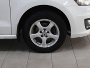 Volkswagen Polo V Рестайлинг Старый Оскол  - изображение 25