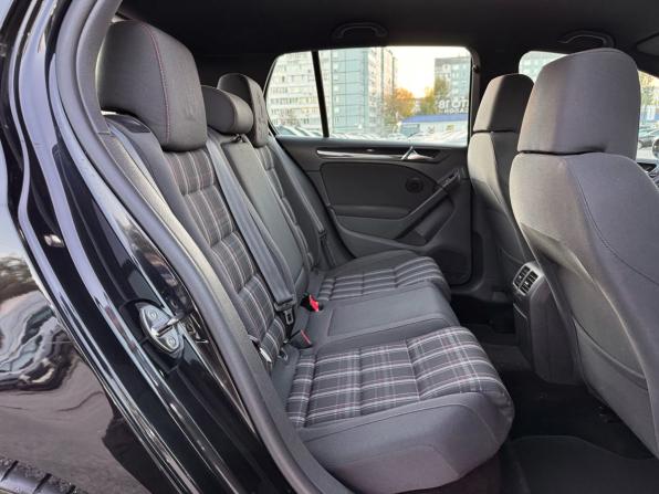 Volkswagen Golf GTI VI с пробегом 2011 года, цена 1 699 000 рублей, 181752 км, хэтчбек, Автокод Объявления