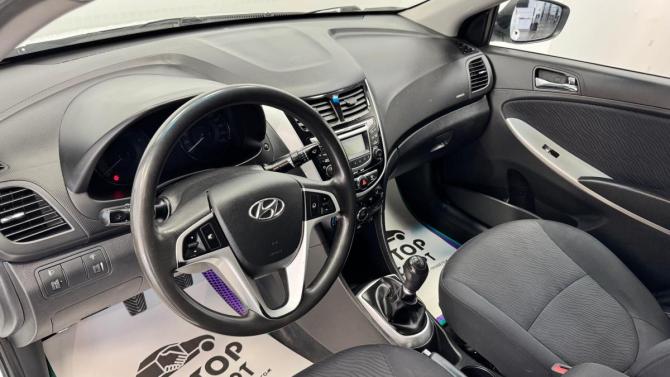 Hyundai Solaris I с пробегом 2012 года, цена 665 000 рублей, 149363 км, седан, Автокод Объявления