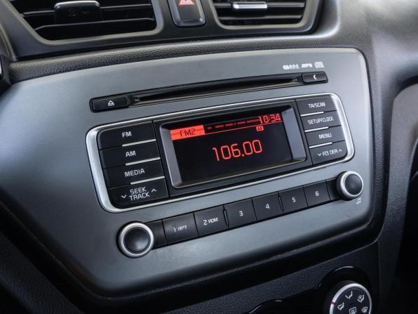 Kia Rio III Рестайлинг с пробегом 2015 года, цена 1 049 000 рублей, 162786 км, седан, Автокод Объявления