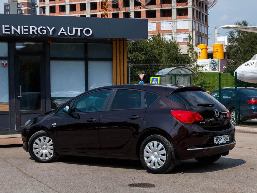 Opel Astra J Рестайлинг Уфа  - изображение 5
