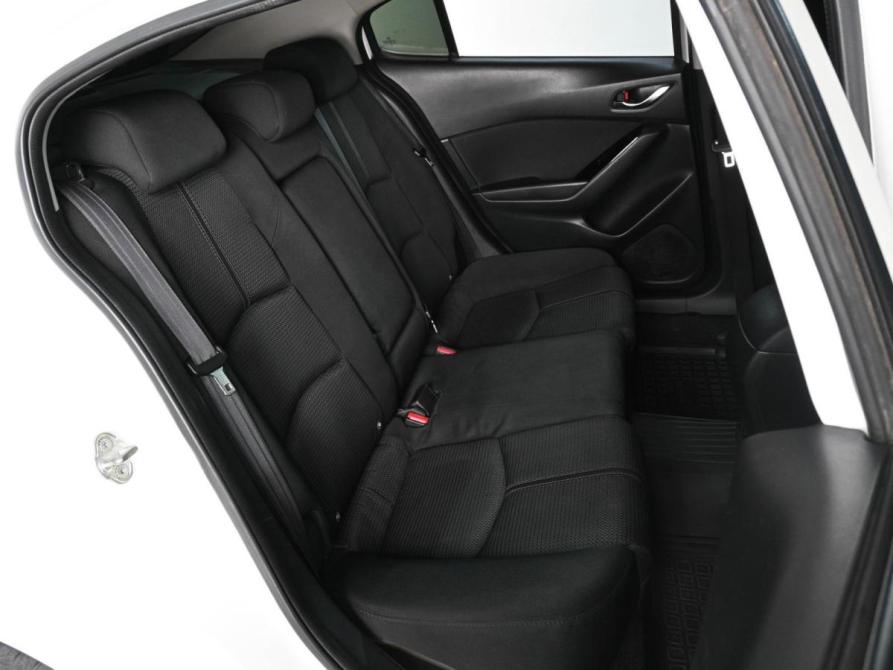Mazda 3 III (BM) Рестайлинг Ростов-на-Дону  - изображение 7