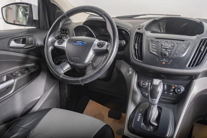 Ford Kuga II с пробегом 2015 года, цена 1 399 000 рублей, 206900 км, внедорожник, Автокод Объявления