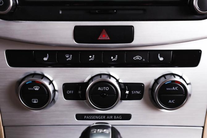 Volkswagen Passat CC I Рестайлинг с пробегом 2012 года, цена 1 429 000 рублей, 253000 км, седан, Автокод Объявления