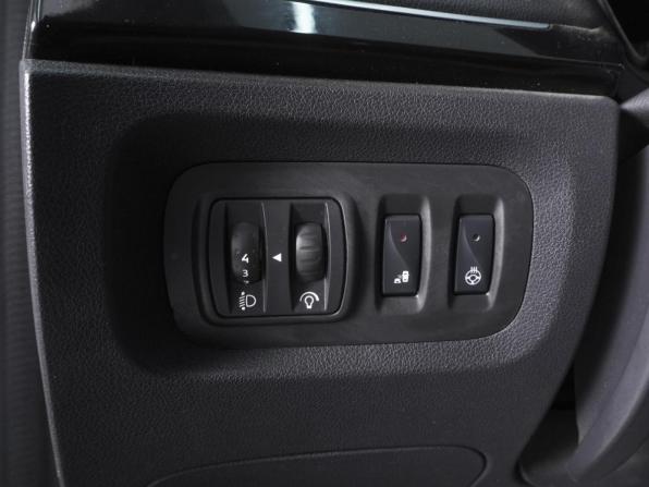 Renault Kaptur I Рестайлинг с пробегом 2021 года, цена 1 649 000 рублей, 161911 км, внедорожник, Автокод Объявления