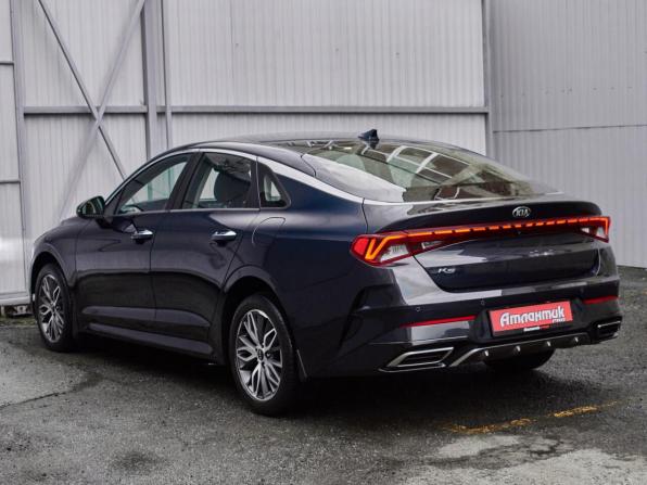 Kia K5 III с пробегом 2021 года, цена 1 680 000 рублей, 183473 км, седан, Автокод Объявления