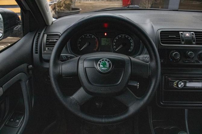 Skoda Fabia II Рестайлинг с пробегом 2010 года, цена 539 000 рублей, 197162 км, хэтчбек, Автокод Объявления