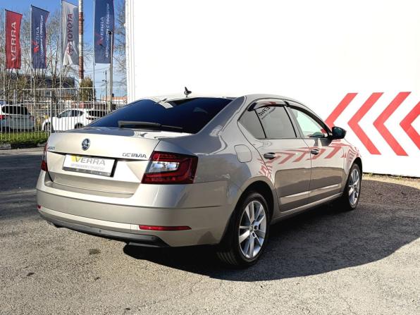 Skoda Octavia III (A7) Рестайлинг с пробегом 2019 года, цена 1 630 000 рублей, 176683 км, лифтбек, Автокод Объявления