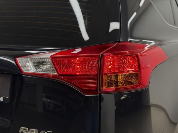 Toyota RAV4 IV (XA40) с пробегом 2013 года, цена 2 223 000 рублей, 111260 км, внедорожник, Автокод Объявления