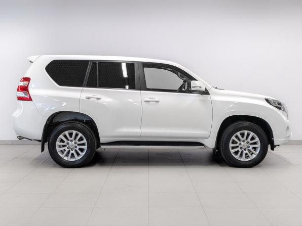 Toyota Land Cruiser Prado 150 Series Рестайлинг 1 с пробегом 2014 года, цена 3 430 000 рублей, 135157 км, внедорожник, Автокод Объявления