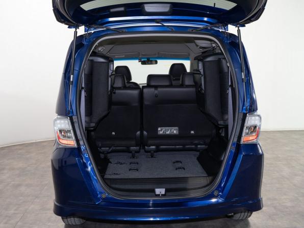 Honda Freed I Рестайлинг 2 с пробегом 2014 года, цена 1 325 000 рублей, 110600 км, компактвэн, Автокод Объявления