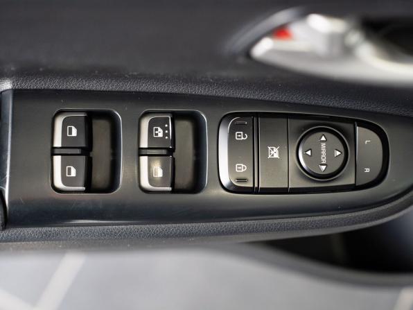 Kia Rio IV с пробегом 2017 года, цена 1 333 000 рублей, 121682 км, седан, Автокод Объявления