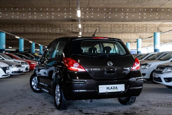 Nissan Tiida I Рестайлинг с пробегом 2010 года, цена 519 000 рублей, 182195 км, хэтчбек, Автокод Объявления