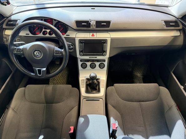 Volkswagen Passat B6 с пробегом 2008 года, цена 740 000 рублей, 251030 км, универсал, Автокод Объявления