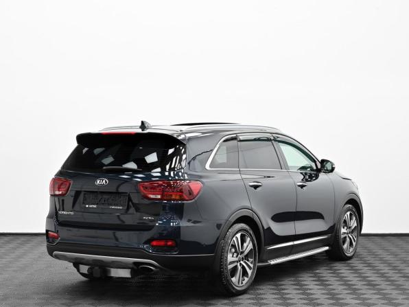 Kia Sorento III Prime Рестайлинг с пробегом 2018 года, цена 2 249 000 рублей, 105000 км, внедорожник, Автокод Объявления