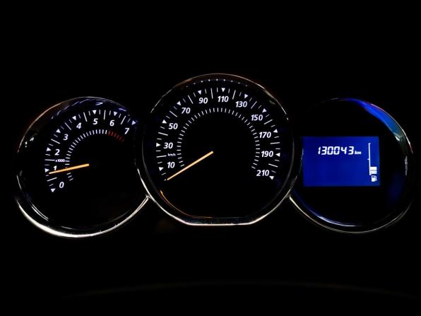 Renault Sandero II Рестайлинг с пробегом 2018 года, цена 975 000 рублей, 130038 км, хэтчбек, Автокод Объявления