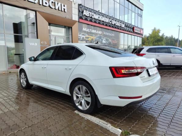 Skoda Superb III с пробегом 2018 года, цена 1 827 500 рублей, 159955 км, лифтбек, Автокод Объявления