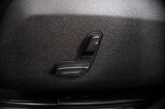 Mercedes-Benz E-Класс IV (W212 S212 C207) Рестайлинг с пробегом 2013 года, цена 1 849 000 рублей, 253000 км, седан, Автокод Объявления