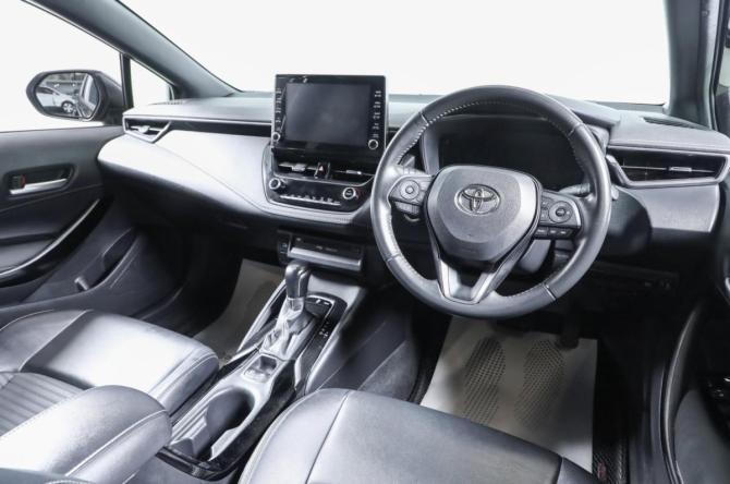 Toyota Corolla XII (E210) с пробегом 2021 года, цена 1 999 000 рублей, 99000 км, универсал, Автокод Объявления
