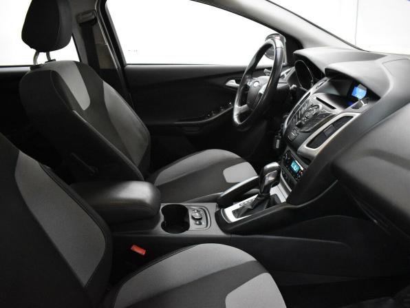 Ford Focus III с пробегом 2011 года, цена 725 000 рублей, 319599 км, хэтчбек, Автокод Объявления