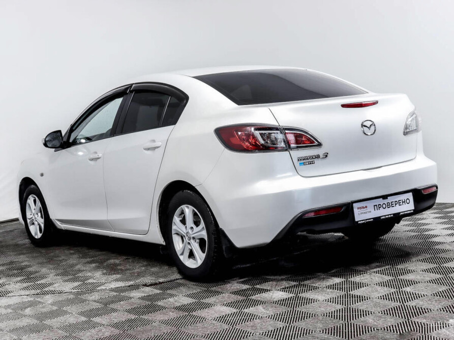 Мазда 3 бл 2011 год. Мазда 3 бл 2011 год. Mazda 3 hatchback 2011. Мазда 3 bl хэтчбек различия с рестайл. Mazda 3 2011 седан.