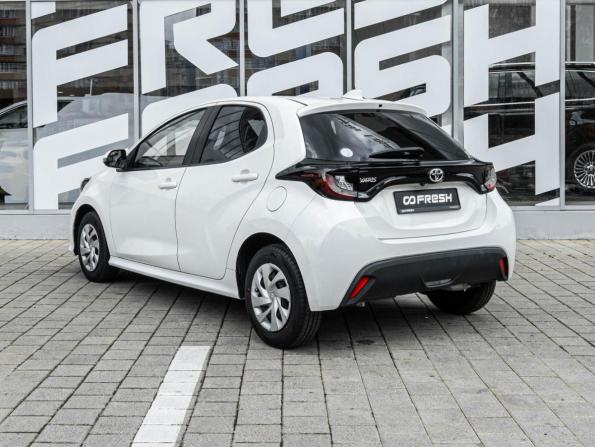 Toyota Yaris IV с пробегом 2020 года, цена 1 165 000 рублей, 139394 км, хэтчбек, Автокод Объявления