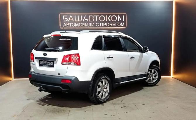 Kia Sorento II с пробегом 2012 года, цена 1 365 000 рублей, 233698 км, внедорожник, Автокод Объявления
