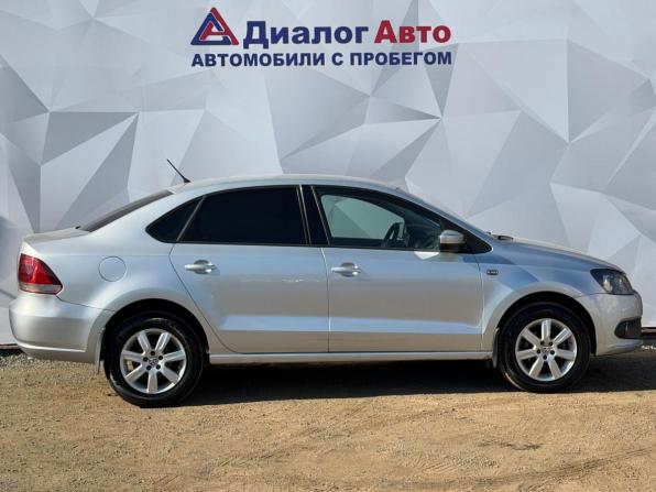 Volkswagen Polo V с пробегом 2013 года, цена 599 000 рублей, 242000 км, седан, Автокод Объявления