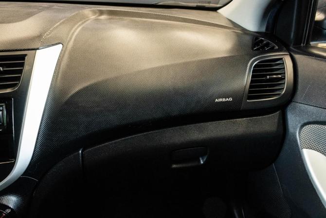 Hyundai Solaris I с пробегом 2012 года, цена 779 000 рублей, 186983 км, седан, Автокод Объявления