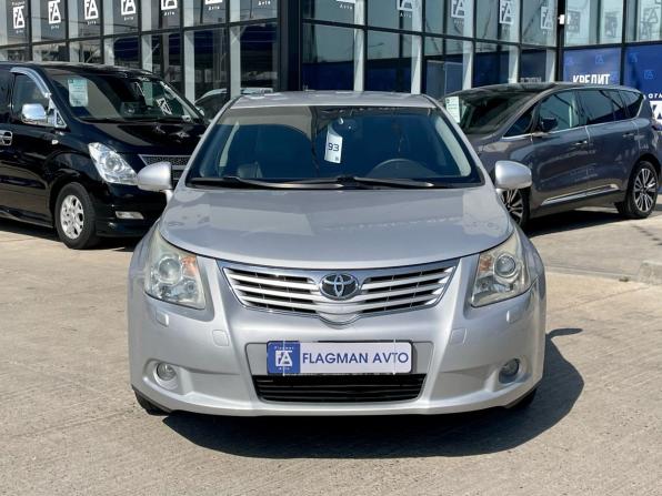 Toyota Avensis III с пробегом 2009 года, цена 1 000 000 рублей, 221580 км, седан, Автокод Объявления