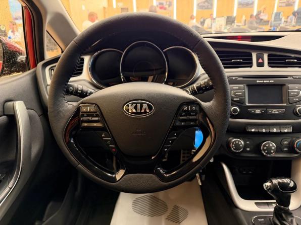 Kia Ceed II с пробегом 2013 года, цена 949 000 рублей, 255000 км, универсал, Автокод Объявления