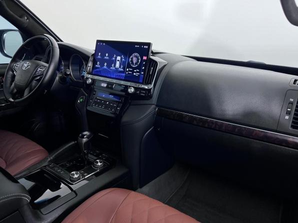 Toyota Land Cruiser 200 Series с пробегом 2008 года, цена 4 250 000 рублей, 151315 км, внедорожник, Автокод Объявления