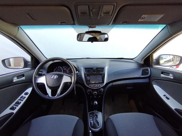 Hyundai Solaris I с пробегом 2013 года, цена 699 000 рублей, 195931 км, седан, Автокод Объявления