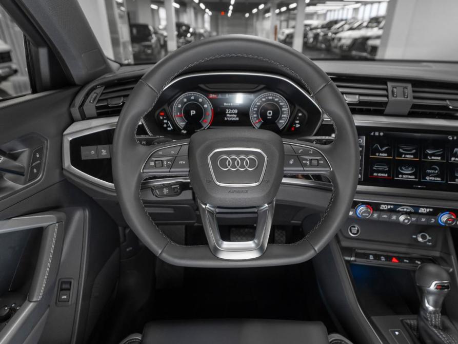 Audi Q3 II (F3) Москва  - изображение 10