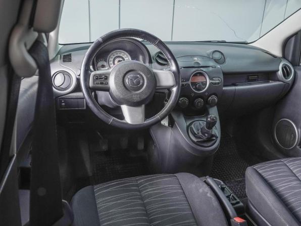 Mazda 2 II (DE) с пробегом 2008 года, цена 599 000 рублей, 200353 км, хэтчбек, Автокод Объявления