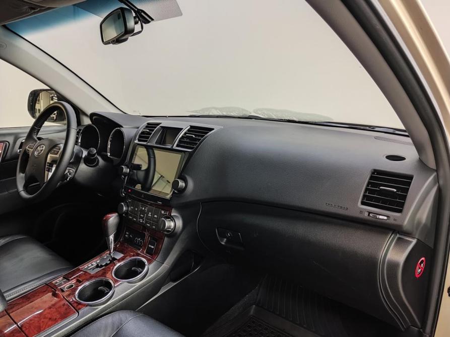 Toyota Highlander II (XU40) Рестайлинг Барнаул  - изображение 21