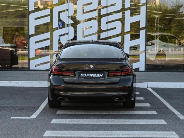 BMW 5 серии VII (G30/G31/G38) Рестайлинг с пробегом 2021 года, цена 4 300 000 рублей, 95442 км, седан, Автокод Объявления