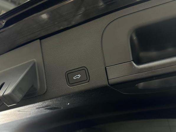 Geely Tugella I Рестайлинг с пробегом 2023 года, цена 2 970 000 рублей, 34500 км, внедорожник, Автокод Объявления