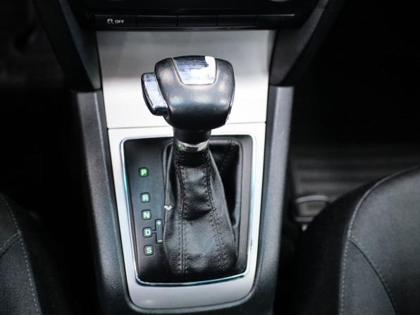 Skoda Octavia II (A5) Рестайлинг с пробегом 2012 года, цена 635 000 рублей, 190532 км, лифтбек, Автокод Объявления