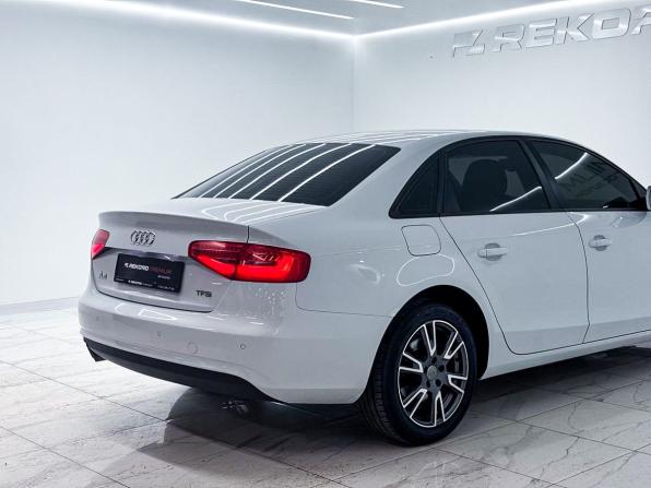 Audi A4 IV (B8) Рестайлинг с пробегом 2014 года, цена 1 500 000 рублей, 187383 км, седан, Автокод Объявления