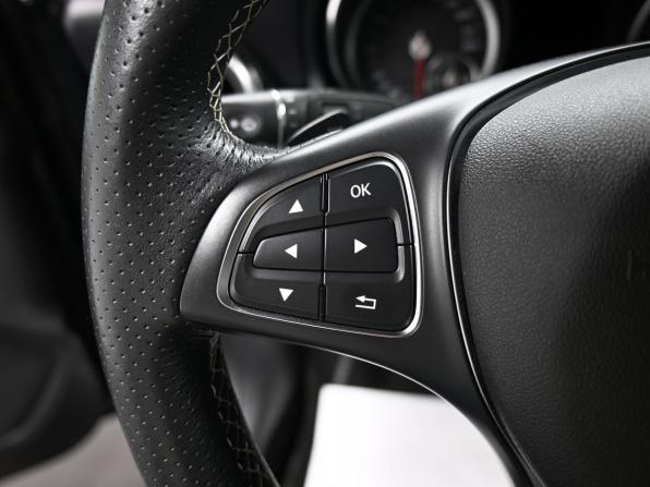 Mercedes-Benz GLA I (X156) Рестайлинг с пробегом 2017 года, цена 2 375 000 рублей, 86955 км, внедорожник, Автокод Объявления