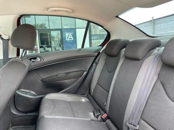 Peugeot 408 I с пробегом 2012 года, цена 525 000 рублей, 163000 км, седан, Автокод Объявления