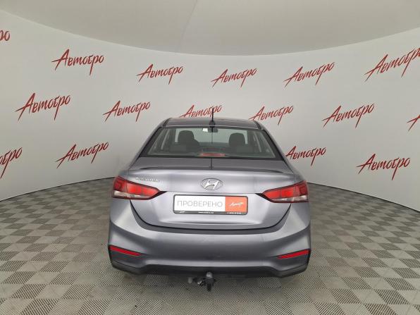 Hyundai Solaris II с пробегом 2017 года, цена 925 000 рублей, 138033 км, седан, Автокод Объявления