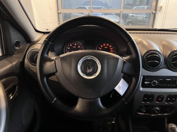 Renault Sandero I с пробегом 2011 года, цена 546 000 рублей, 168470 км, хэтчбек, Автокод Объявления